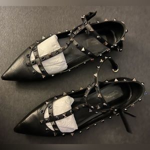 Valentino Rockstud Ballerina Flat in Black sz 42